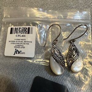 JTV Mother of Pearl 925 Sterling Silver Dangle Earrings Thailand